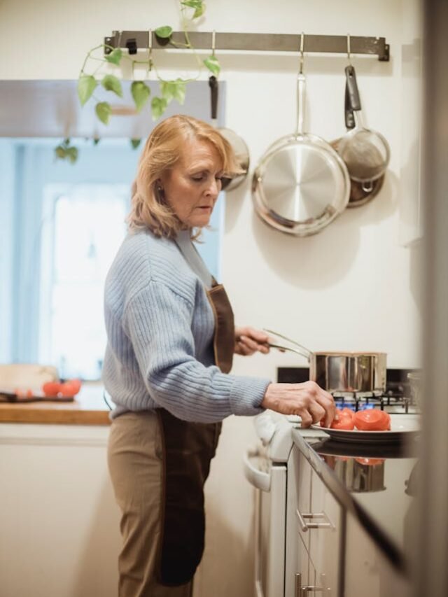 8 Things No Woman Over 40 Should Ever Have in Her Home